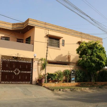 קראצ'י Seaview Guest House מראה חיצוני תמונה